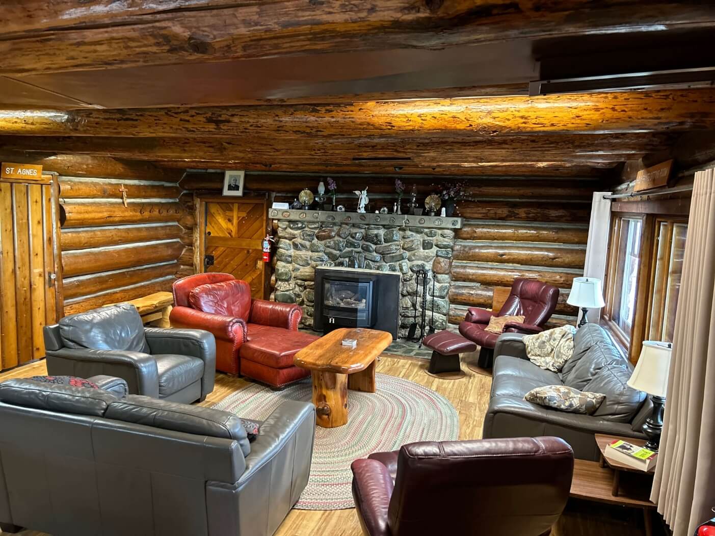 Lodge Living Room